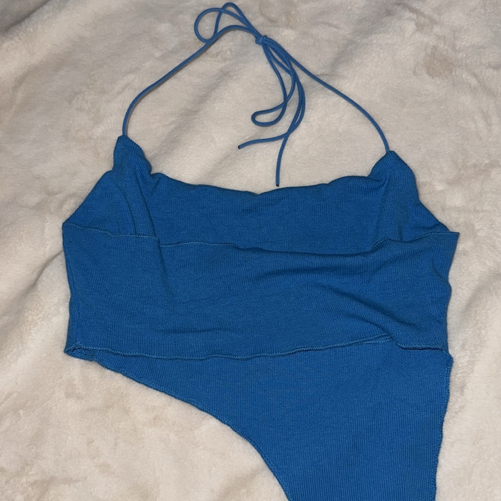 Halter Top - Picture 2 of 3